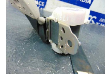3 FILA CINTURON SEGURIDAD TRASERO DERECHO TOYOTA COROLLA VERSO (R1) 2.2 D-4D Sol 2007 3 FILA 179106 TOYOTA - 3