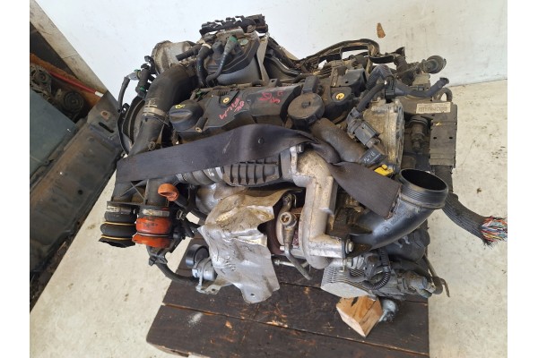 Motor PEUGEOT 2008 1.6 8V HDI 9H05 10JBF Euro 5 (2012-2016)