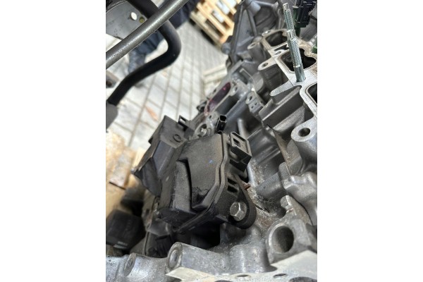 Motor Toyota Yaris 1.5 Gasolina Híbrido XM15A-P92G para Piezas o Rege
