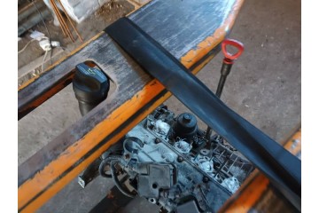 ENGINE BARE POST MERCEDES W245 1 7 B 266940 Catalog number of the part 266940
