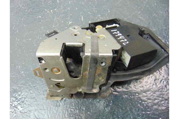 4 PIN CERRADURA PUERTA DELANTERA DERECHA BMW SERIE 5 TOURING (E39) 530d 2003 4 PIN 179472 BMW - 1