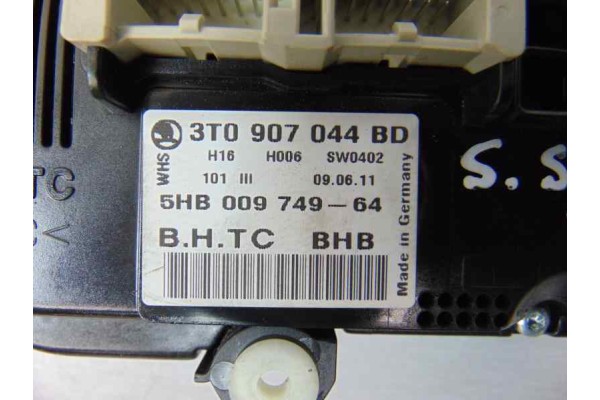 3T0907044BD MANDO CLIMATIZADOR SKODA SUPERB COMBI (3T5) Elegance 2011 3T0907044BD 182138 SKODA - 5
