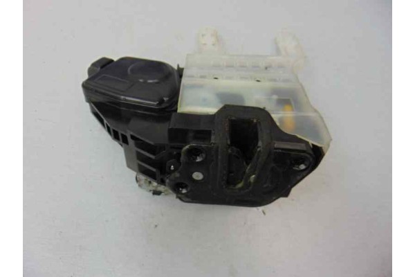 5 PIN CERRADURA PUERTA DELANTERA DERECHA HYUNDAI TUCSON (JM) 2,0 CRDi VGT Comfort Full 4X4 2007 5 PIN 184319 HYUNDAI - 2