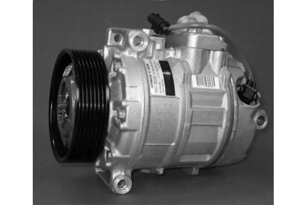 COMPRESSOR AIR CONDITIONING COMPRESSOR DCP05033 DENSO