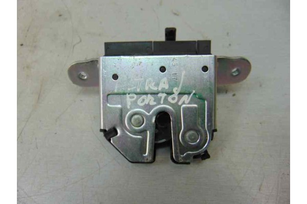 39021416  CERRADURA MALETERO / PORTON OPEL ASTRA K BERLINA 5P Dynamic 2018 39021416 176202 OPEL - 4