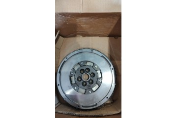 Clutch sets LuK 600 0017 00 Wheel type dual mass flywheel