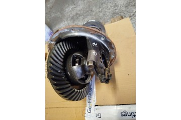 SUZUKI GRAND VITARA i XL7 2 0TD bridge rear 3 909 HEAD ATTACK PLATE Part manufacturer Suzuki OE