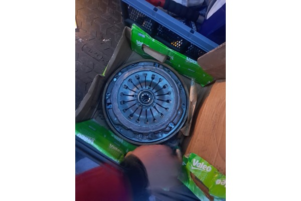 Valeo 835015 Zestaw sprzegiel