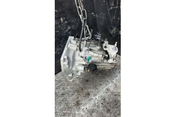 Mechanical gearbox Dacia Sandero III 2022 6 gears 320105074R