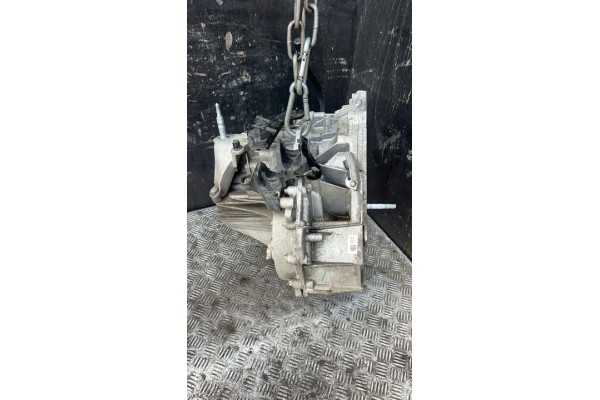 Mechanical gearbox Dacia Sandero III 2022 6 gears 320105074R Part manufacturer Dacia OE