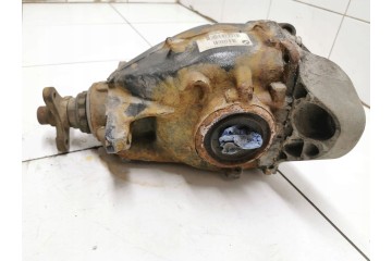 2012 BMW 3 F30 F35 F31 Rear differential 7605589 Car type passenger cars