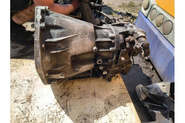 Transmission Mercedes Sprinter 2 2 CDi 711620 711 620 Part manufacturer Mercedes Benz OE