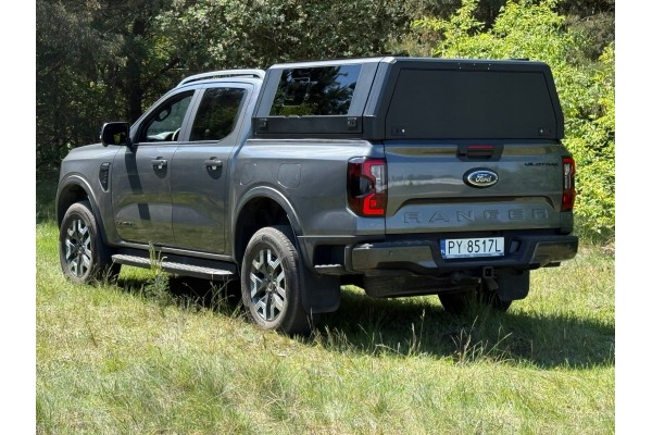 TECTRACAB aluminum Ford Ranger hardtop with side windows