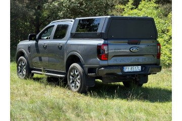 TECTRACAB aluminum Ford Ranger hardtop with side windows