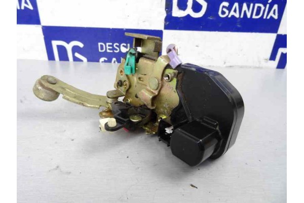 4 PIN CERRADURA PUERTA DELANTERA DERECHA JEEP CHEROKEE (KJ) 2.5 CRD Básico 2002 4 PIN 169524 JEEP - 3