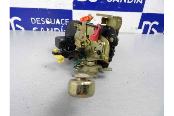 4 PIN CERRADURA PUERTA DELANTERA IZQUIERDA JEEP CHEROKEE (KJ) 2.5 CRD Básico 2002 4 PIN 169525 JEEP - 1