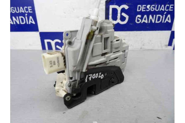 7 PIN CERRADURA PUERTA TRASERA DERECHA AUDI A4 BERLINA (8E) 2.0 TDI 16V (103kW) 2005 7 PIN 170020 AUDI - 4