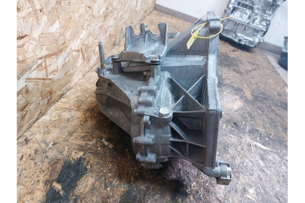 GEARBOX MAZDA CX3 4x4 1 5 DIESEL 14 21 Part manufacturer Mazda OE