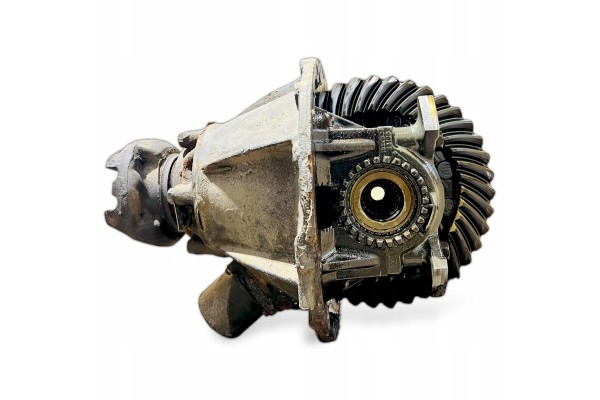 2023819 SCANIA Differential drive axle