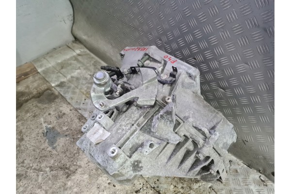 GEARBOX F40 OPEL INSIGNIA A 2 0 CDTI 4X4 Car type passenger cars