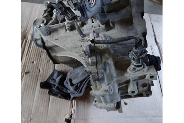 KIA SOUL 1 6 PETROL GEARBOX Catalog number of the part KIA SOUL 1 6 BENZYNA SKRZYNIA BIEGOW