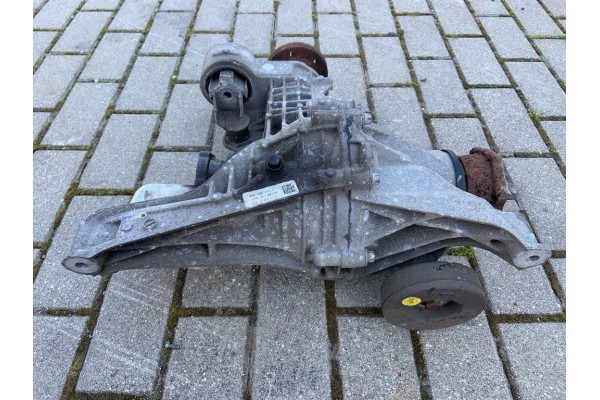 Rear reducer AUDI Q5 8R 299SNJ00170 2 0L gasoline 2019 Part manufacturer Audi OE