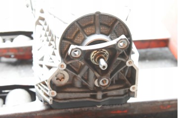 Mercedes W205 GEARBOX AUTOMATIC 2 2 CDI 9G Part manufacturer Mercedes Benz OE