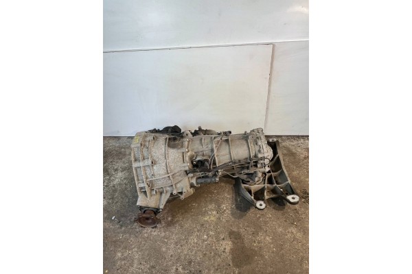 Audi A5 8T 8F 2010 Manual 6 speed gearbox LLS A4 B8 COMPLETE