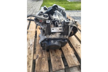 Transmission 5 gears VW POLO 6R 6C 02R301103 1 2 TSI 2012 petrol Part manufacturer Volkswagen OE