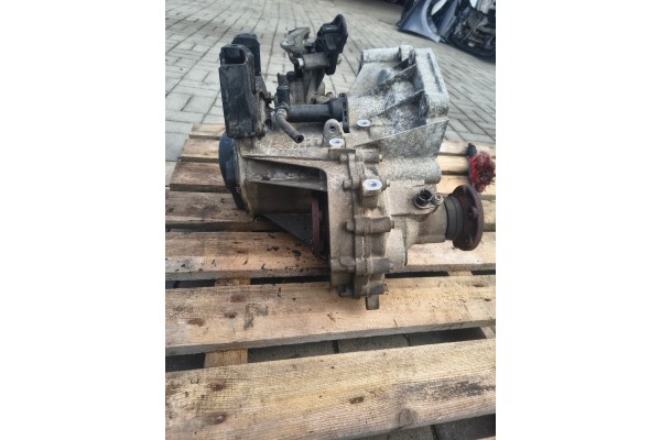 Transmission 5 gears VW POLO 6R 6C 02R301103 1 2 TSI 2012 petrol Transmission type manual