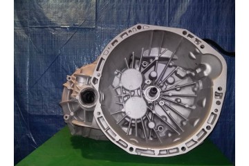 GEARBOX OPEL MOVANO 2 3 DCI PF6