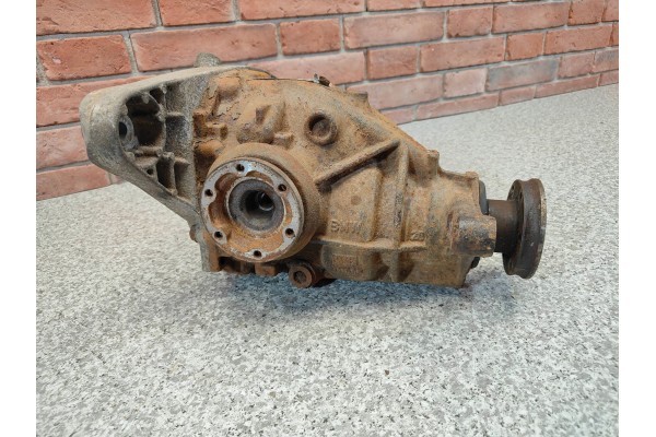 BMW E39 BRIDGE DIFFERENTIAL REAR 3 46 7523400 1428615 Part manufacturer BMW OE