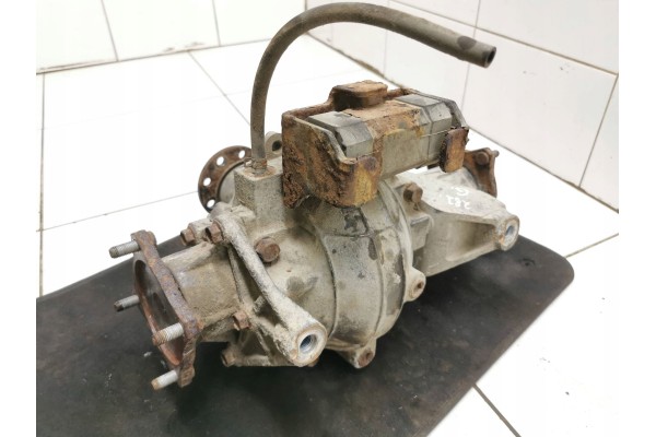 2006 Suzuki Grand Vitara II Rear Differential 406f24047 Part manufacturer Suzuki OE