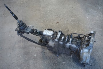 SUZUKI JIMNY MANUAL GEARBOX 1 3 16V 01r Catalog number of the part JIMNY SKRZYNIA 1 3 01