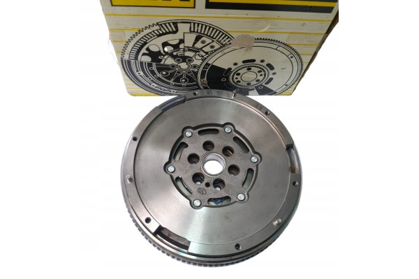 Schaeffler LuK 415 0537 10 two mass wheel