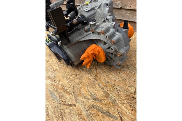 GEARBOX MZL 1 6 TDI 5 GEARS Transmission type manual