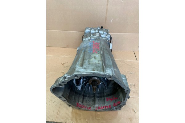 CRAFTER 2 0 TDI gearbox like NEW 2 tys km Car type passenger cars