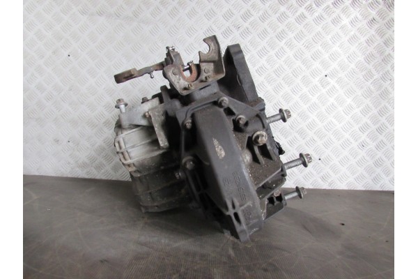 GEARBOX OPEL ASTRA H 04 14R 1 9CDTI M32 Part manufacturer Opel OE