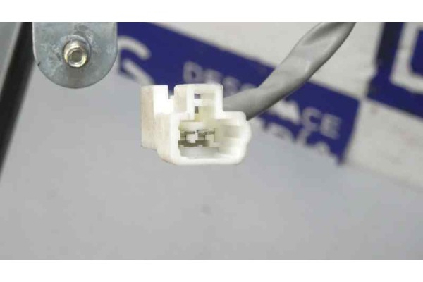 98820-7200  ELEVALUNAS TRASERO DERECHO HYUNDAI MATRIX (FC) 1.6 GLS 2004 98820-7200 174564 HYUNDAI - 1