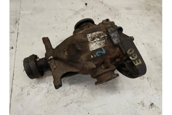 BMW e60 523i REAR BRIDGE DIFFERENTIAL 7560604 gear ratio 3 73 04