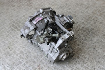 GEARBOX KWB MANUAL VW GOLF VI 6 5K0 1 4 TSI Catalog number of the part SKRZYNIA BIEGOW GOLF VI