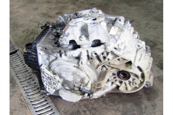 AUTOMATIC TRANSMISSION JEEP CHEROKEE KL 2 2 P68262815AC Part manufacturer Jeep OE