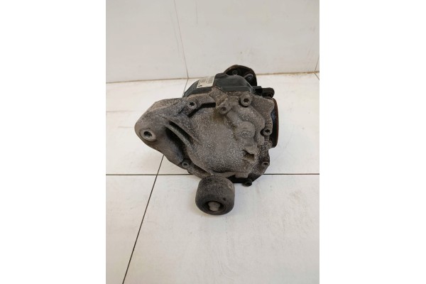 Bridge dyfer rear BMW X4 G02 3 0D Part manufacturer BMW OE