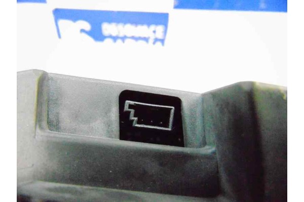 8382446 MANDO CLIMATIZADOR BMW SERIE 3 BERLINA (E46) 320d 1998 8382446 175904 BMW - 10