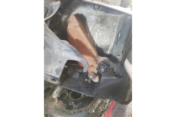 Caja de Cambios Manual Ford Fiesta MK7 8A6R7002HB