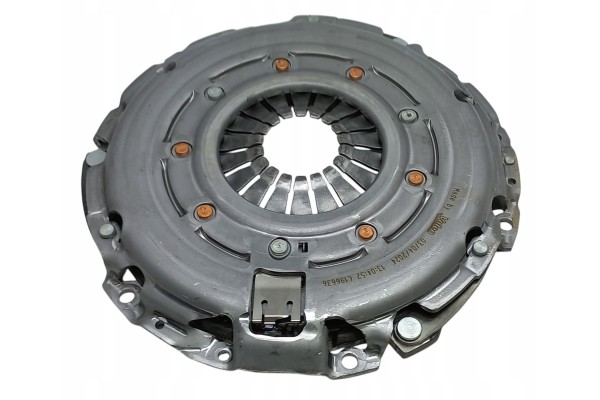 GIULIETTA FIAT 500L BRAVO DOBLO FREEMONT LINEA PUNTO DELTA COMBO CLUTCH Catalog number of the part 826865