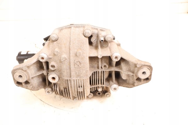 JEEP GRAND CHEROKEE WK2 3 0 CRD DYFER BRIDGE REAR 68092359AC Engine type diesel