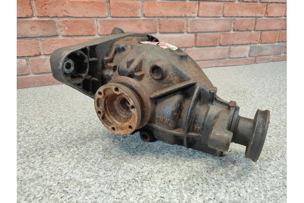 BMW E39 3 07 DIFFERENTIAL BRIDGE DIFFERENTIAL REAR 1428464 Part manufacturer BMW OE