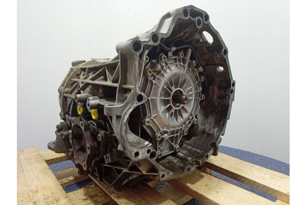 AUDI A6 C5 2 5 TDI 150KM GEARBOX AUTOMATIC MULTITRONIC Part manufacturer Audi OE