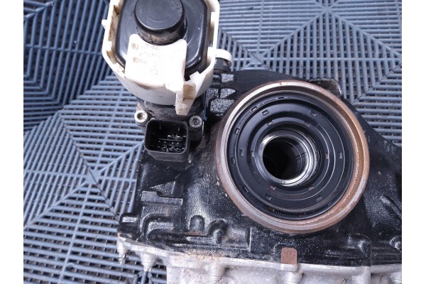 Diferencial trasero BMW XM 33108875640